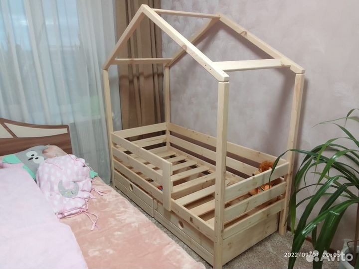 Детская кровать домик модель 