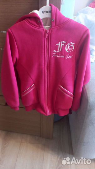 Кофта. Утепленная. Отличная. 116