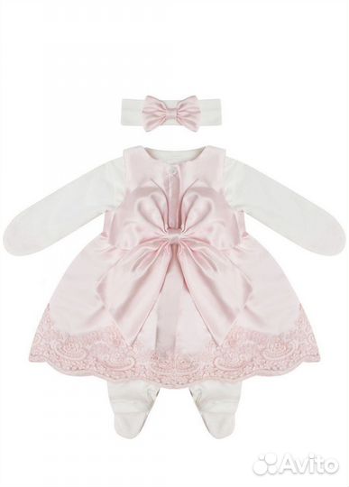 Комплект на выписку для девочки