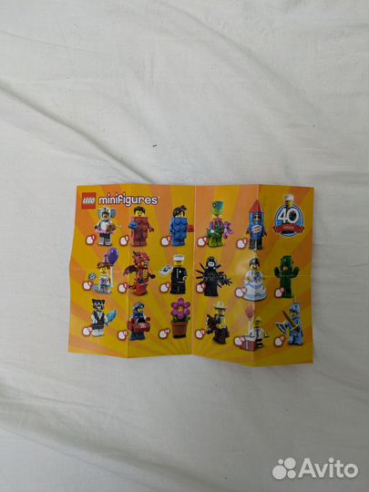 Lego Minifigures Series 18