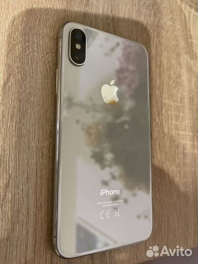 iPhone X, 64 ГБ