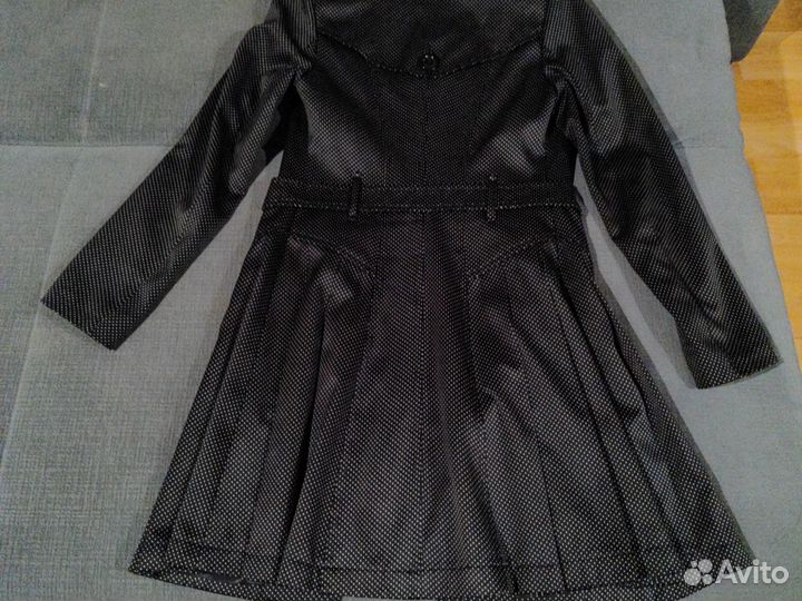 Плащ демисезонный женский 40-42размер