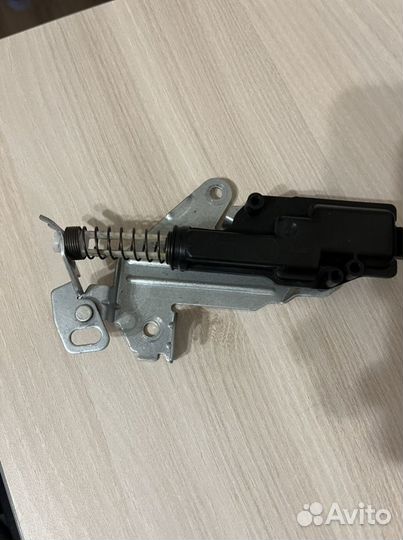 Активатор замка багажника ford fusion