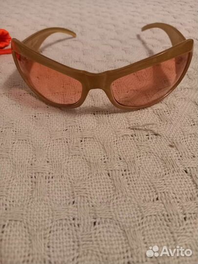 Солнцезащитные очки женские