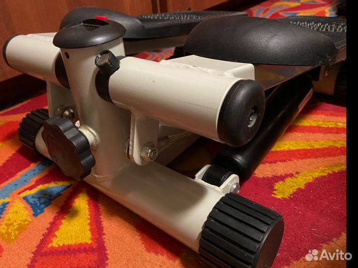 Тренажер для ног Torneo (степпер мини)