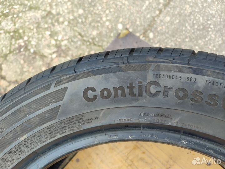Continental ContiCrossContact LX2 215/60 R17