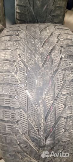 Nokian Tyres Hakkapeliitta R2 295/35 R21