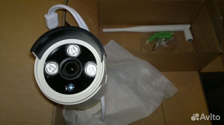 Видеонаблюдение wifi комплект из 8 IP камер