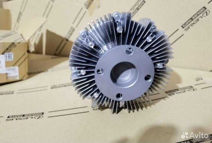 Вискомуфта Toyota Land Cruiser 200