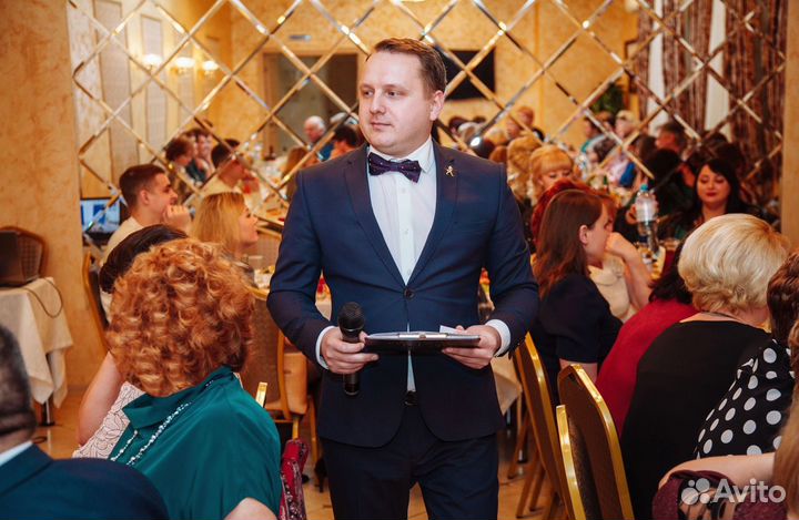 Ведущий и диджей на свадьбу