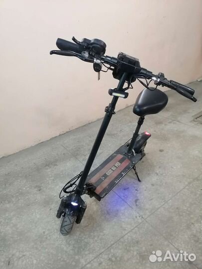 Электросамокат бу Kuggo max speed