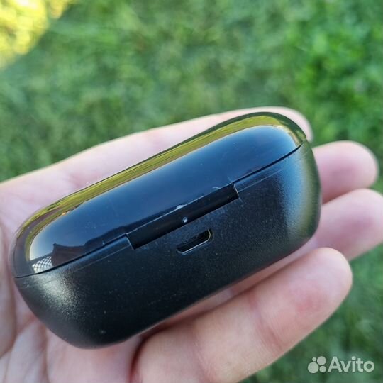 Беспроводные наушники TWS