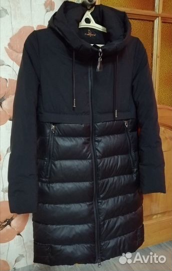 Пуховик женский