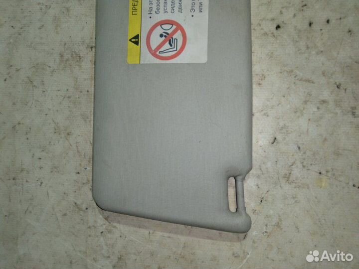 Козырек солнцезащитный правый Seat Leon (1P1) 2012