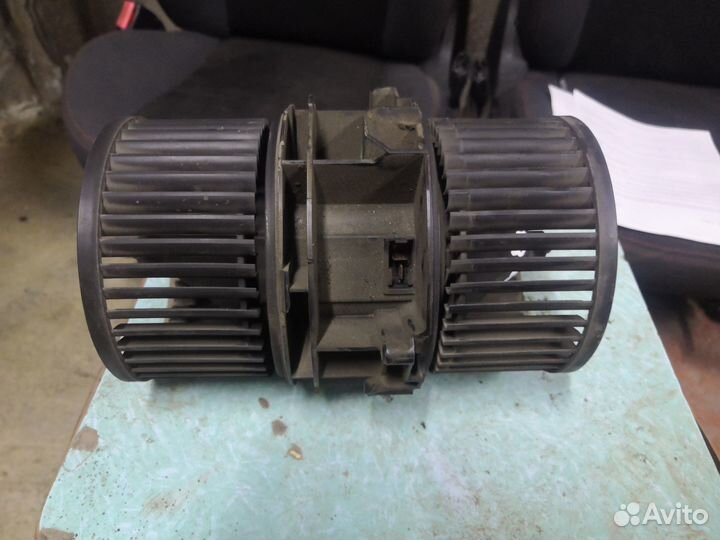 Мотор печки Renault