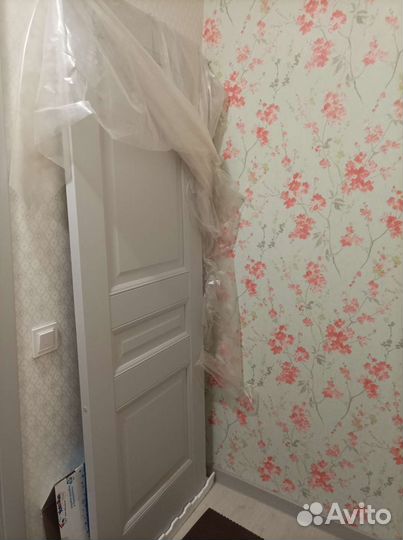 Дверь новая