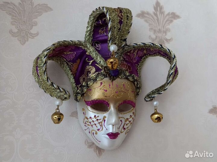 Маска интерьерная