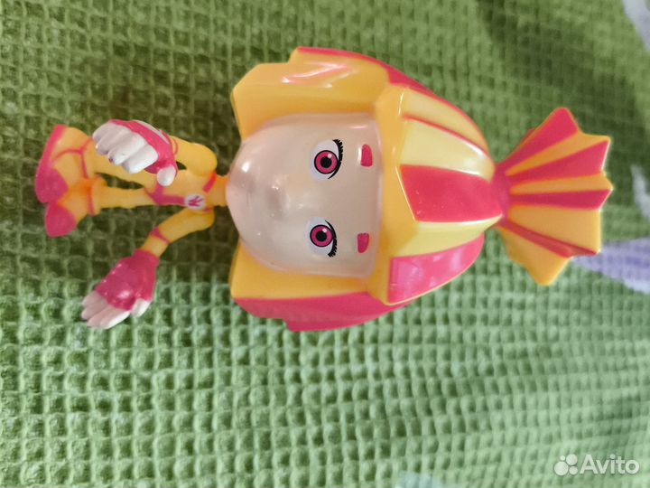 Симка куколка