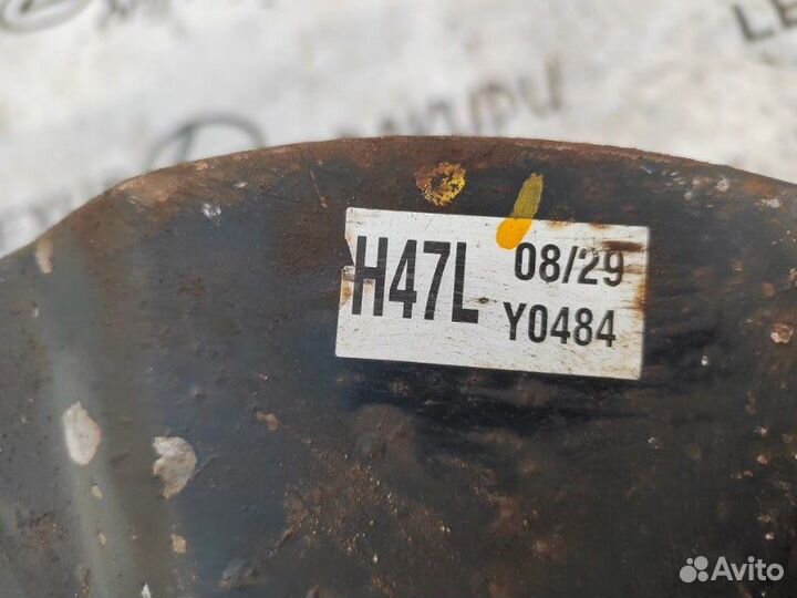 Пыльник тормозного диска передний левый Toyota