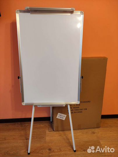 Флипчарт магнитно маркерная доска с маркерами
