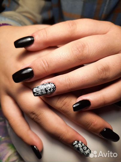 Маникюр,педикюр