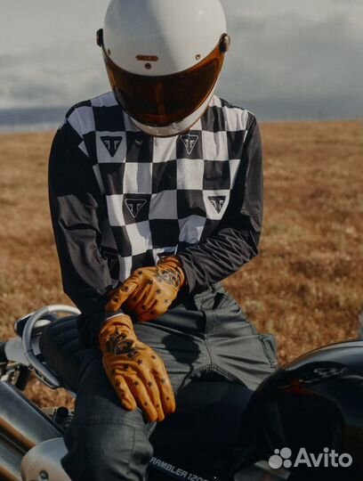 Желтые перчатки triumph