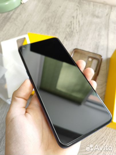 realme Q3s, 8/128 ГБ