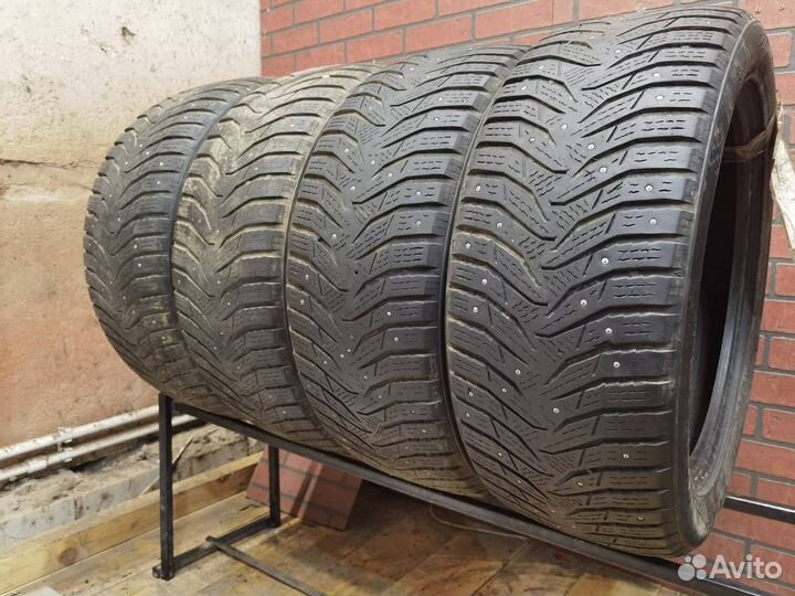 Kumho WinterCraft Ice WI31 235/50 R18 101T