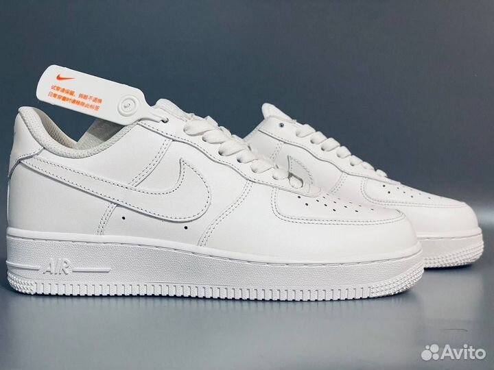 Кроссовки nike air force 1 белые