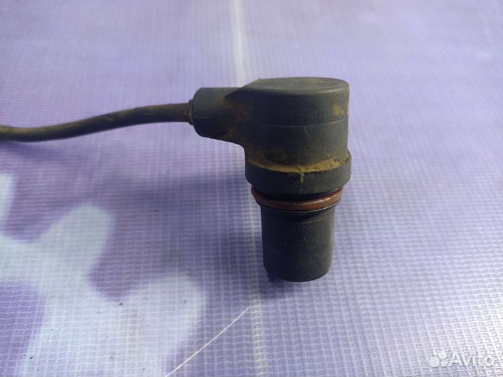 Датчик коленвала Volkswagen Bora/Golf 4