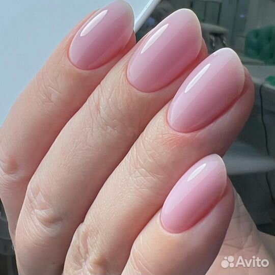 Мастер маникюра