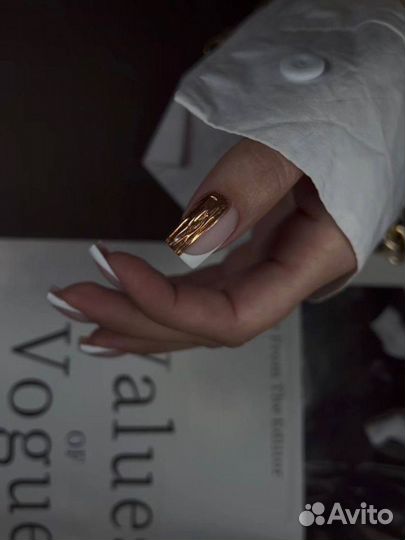 Мастер маникюра и педикюра, лешмейкер, бровист