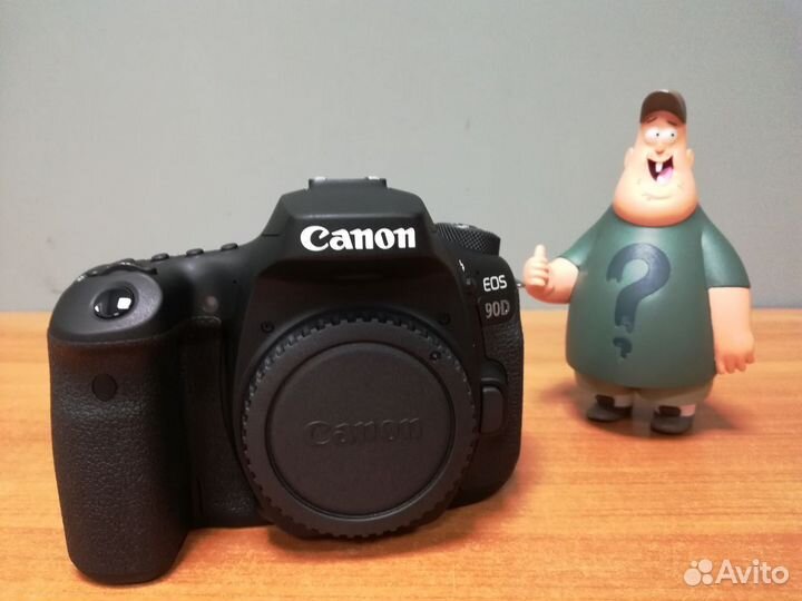 Фотоаппарат Canon EOS 90D Body