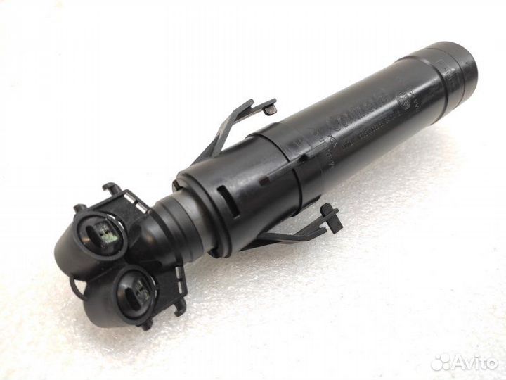 Форсунка омывателя фар передняя левая Volkswagen