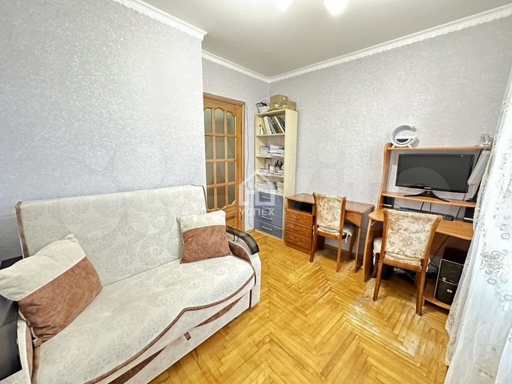 4-к. квартира, 101 м², 5/9 эт.