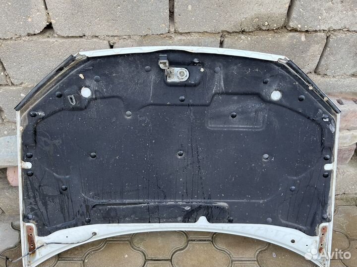 Капот LADA kalina 1