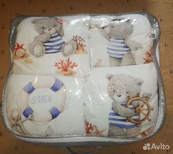 Комплект в детскую кроватку