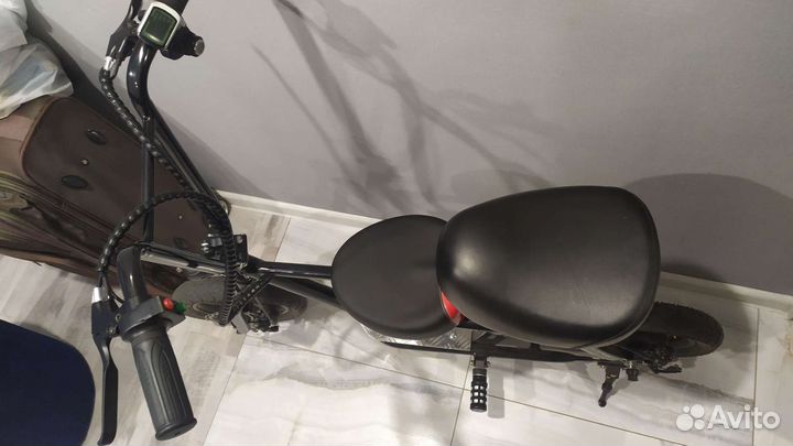 Электросамокат для взрослых с сиденьем