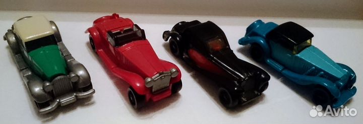 Киндер-сюрприз. Машинки серии (1)