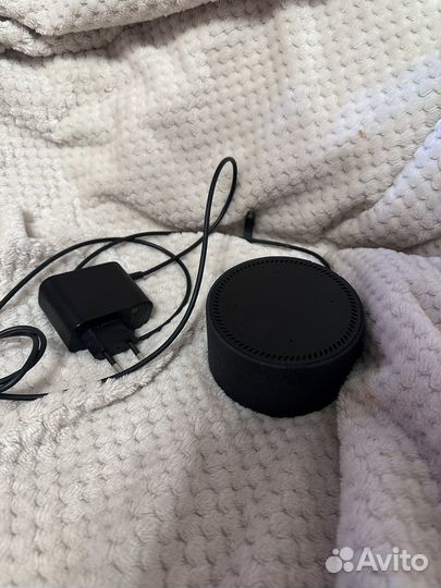 Умная колонка Яндекс Алиса мини с часами