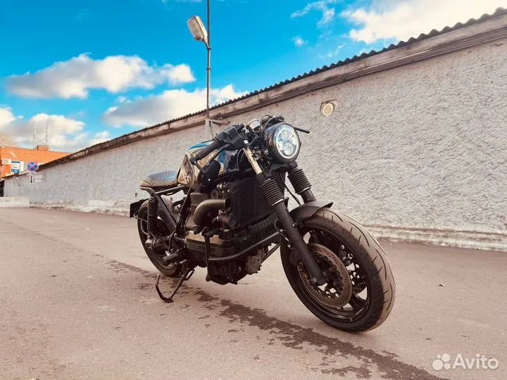 Нереальный кастом BMW K1100RS