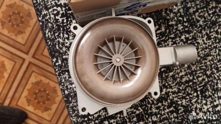 Нагнетатель воздуха отопителя