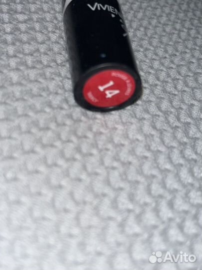 Vivienne sabo помада