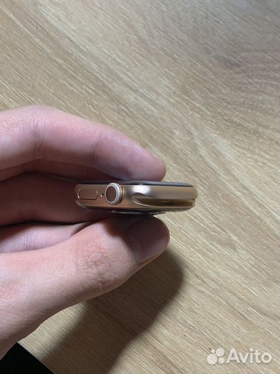 Apple Watch 6 40mm Gold (96 акб)