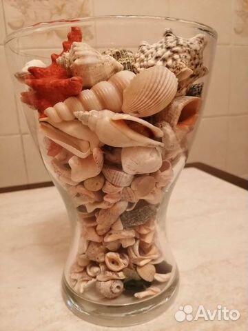Ваза с ракушками