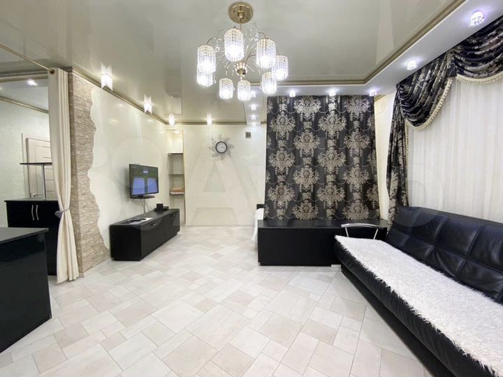 1-к. квартира, 56 м², 3/6 эт.