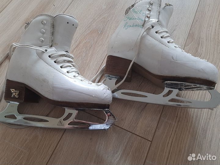 Коньки фигурные риспорт rf3 lady 210