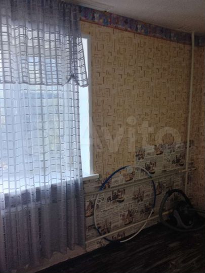3-к. квартира, 40 м², 3/5 эт.