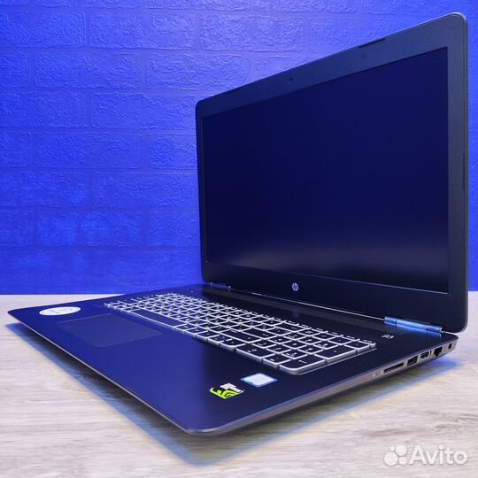 Игровой ноутбук HP Pavilion 17-ab321ur