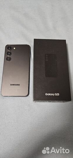 Samsung Galaxy S23, 8/128 ГБ